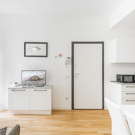 Easylife - Stile E Comfort A Due Passi Da Centrale Mediolan Zewnętrze zdjęcie